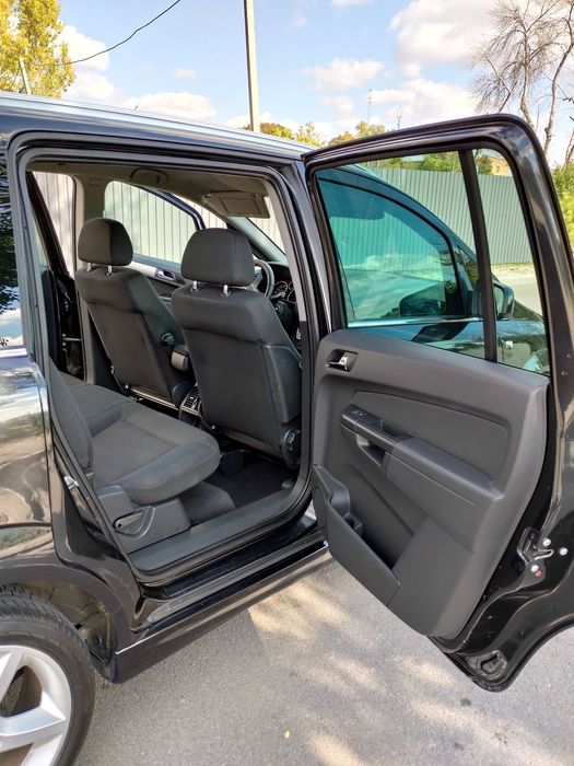 Opel ZAFIRA B, 1.8 бензин, 2012р., щойно з Німеччини.