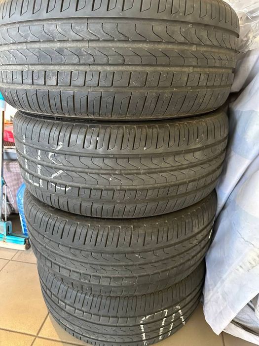 Pirelli Cinturato P7 235/45/18