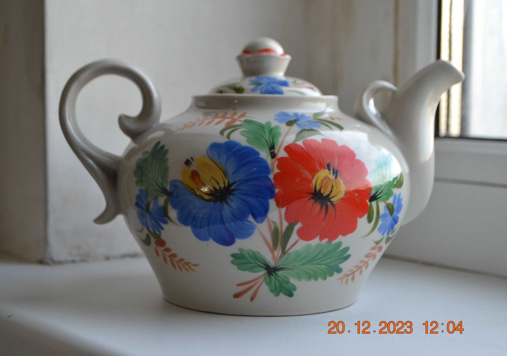 Чайник заварник. 2 шт. Петриковская роспись. Из СССР. Высота 11 и