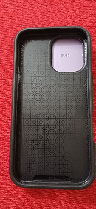 Фиолетовый чехол для телефона IP-16