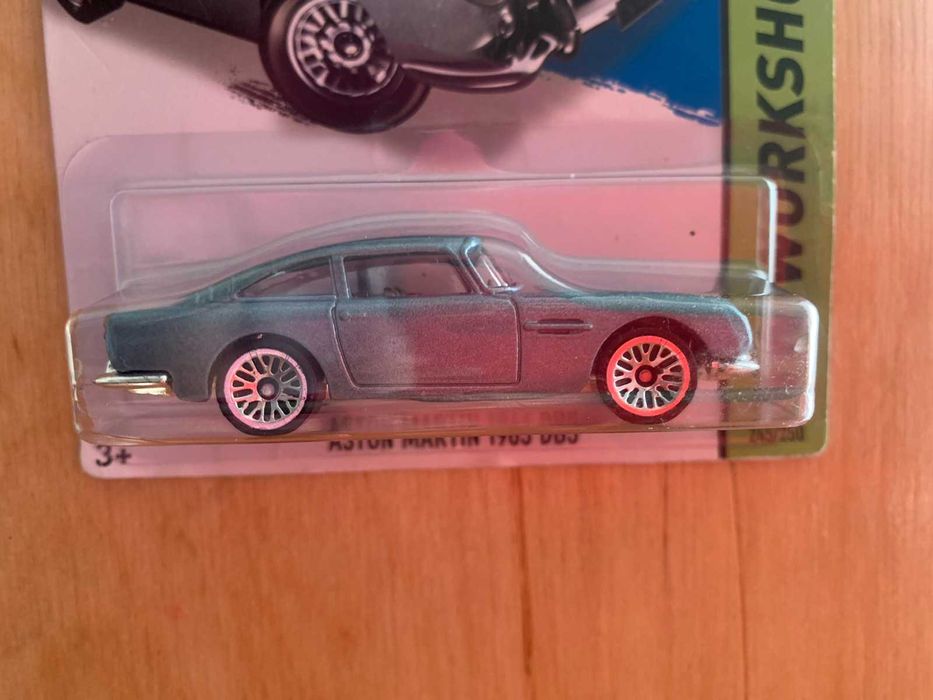 Hot Wheels Aston Martin 1963 DB5