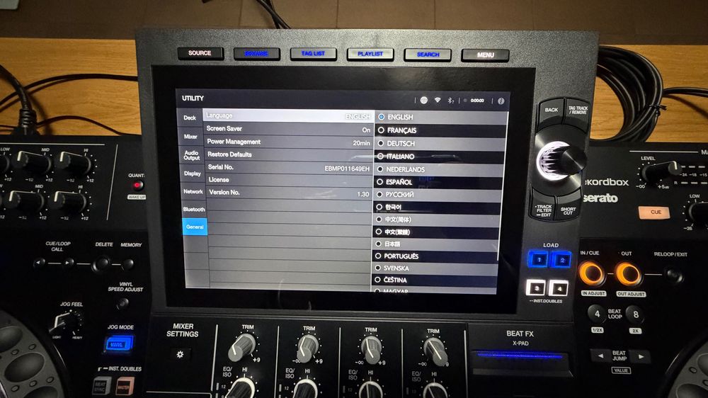 Alphatheta XDJ-AZ + Decksaver + Flight Case