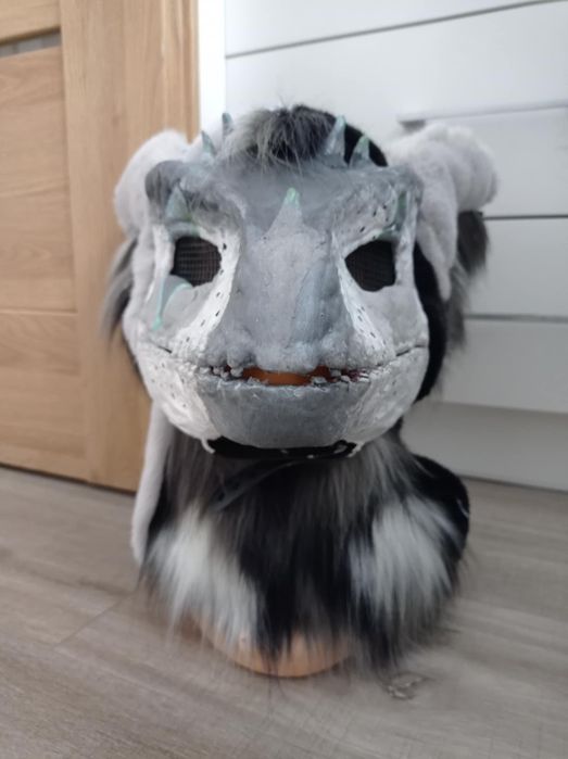 Furry Dino maska
