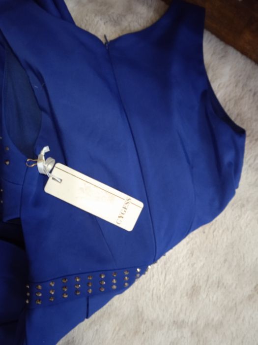 Sukienka z dżetami