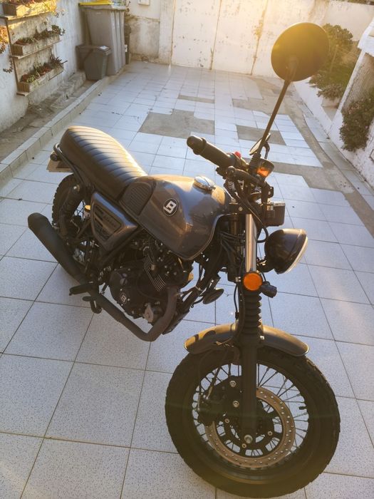 Mota Bullit Bluroc 125cc