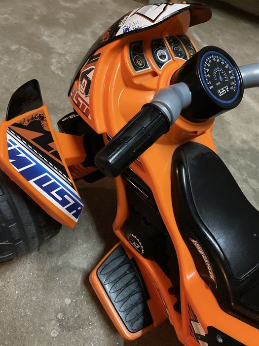 Moto de criança a bateria