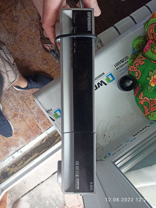 тюнер ( ресивер) спутниковой антенны orton 4050c и Opebox