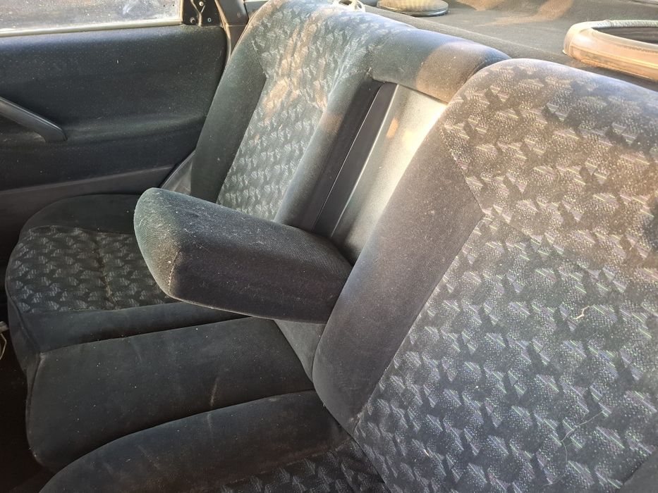 Продам VW Passat B3 газ / бензин седан