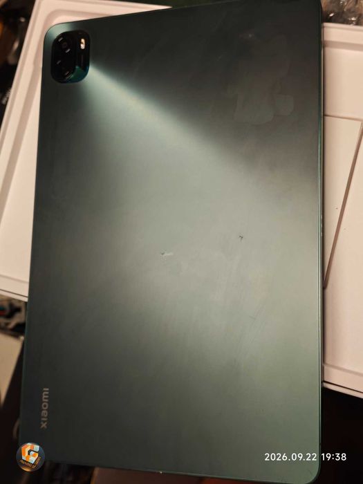Планшет Xiaomi Mi Pad 5 6/256 Gb Green 21051182C + 2 чехла