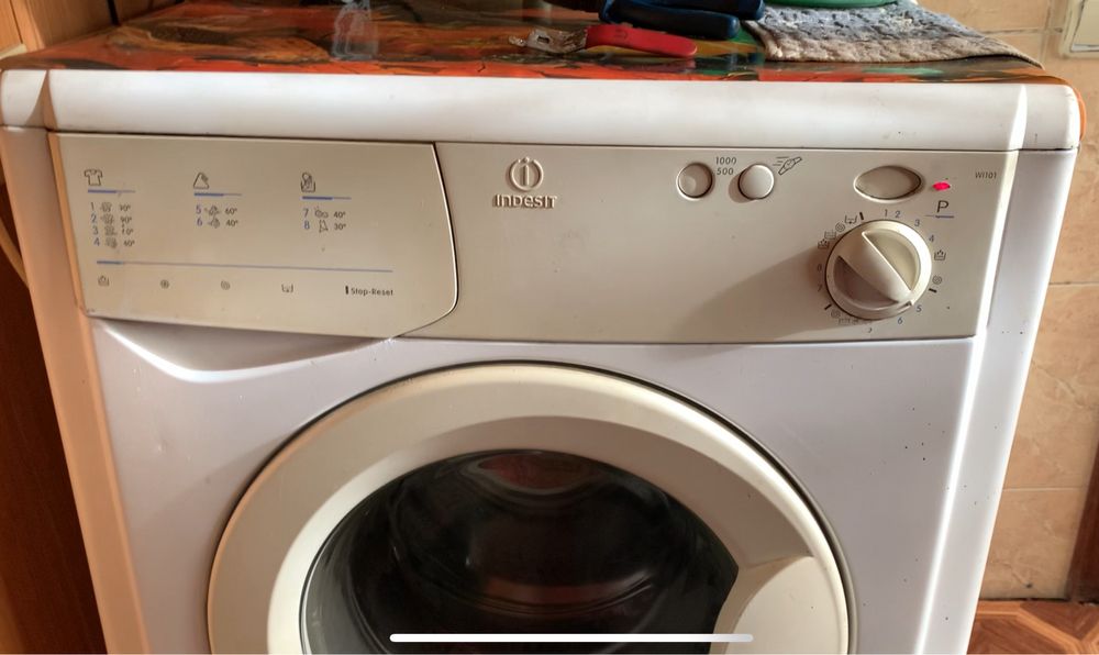 Пральна машина Indesit WI 101 - Б/У під ремонт (6593777816)
