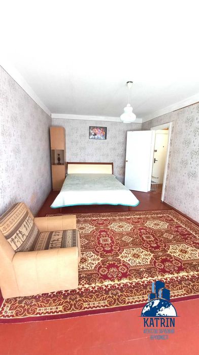 Продам 1 кімнатну квартиру вул. Галини Мазепи (С. Ковалевської ) Образцова Калинова