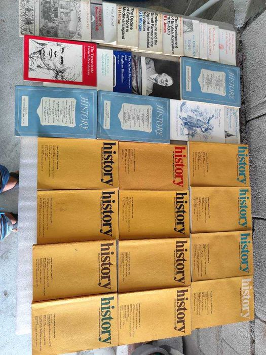 Lote de +/- 800 Livros em Inglês (Vários Géneros) – Ideal Revenda / Alfarrabistas
