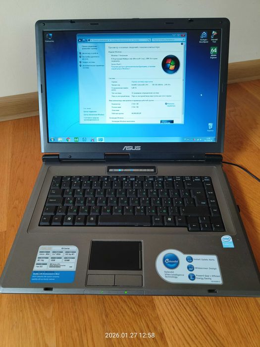 Ноутбук Asus, робочій