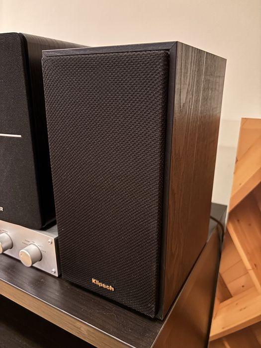 Colunas HIFI Klipsch R-51PM e subwoofer Jamo 210