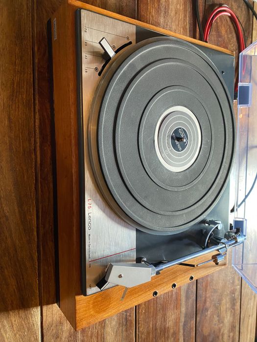 Gramofon Lenco L75, Nie sansui trchnics pioneer sony onkyo