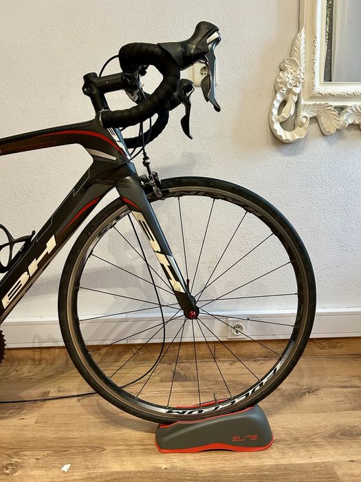 Bicicleta de estrada BH G6 Carbono