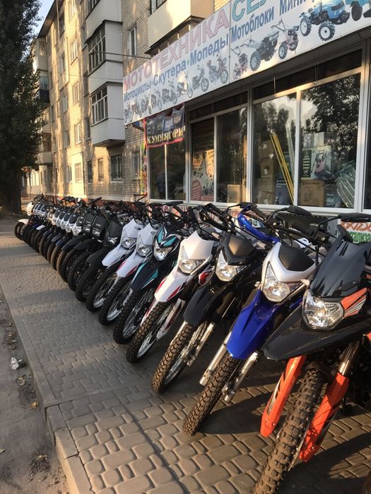 Мотоцикл Shineray Intruder (Интрудер/Лісник) 200куб