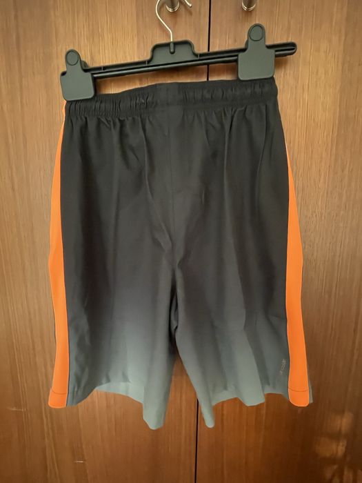 Calções Nike CR7 tamanho 12-13 anos