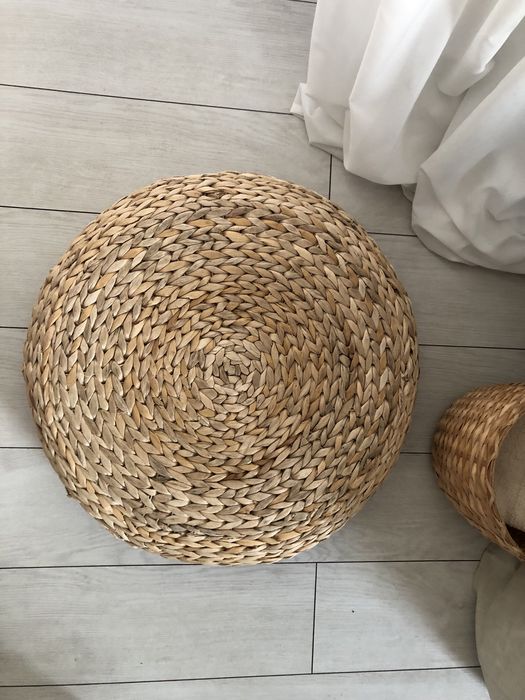 Puf z włókna bananowca  / IKEA