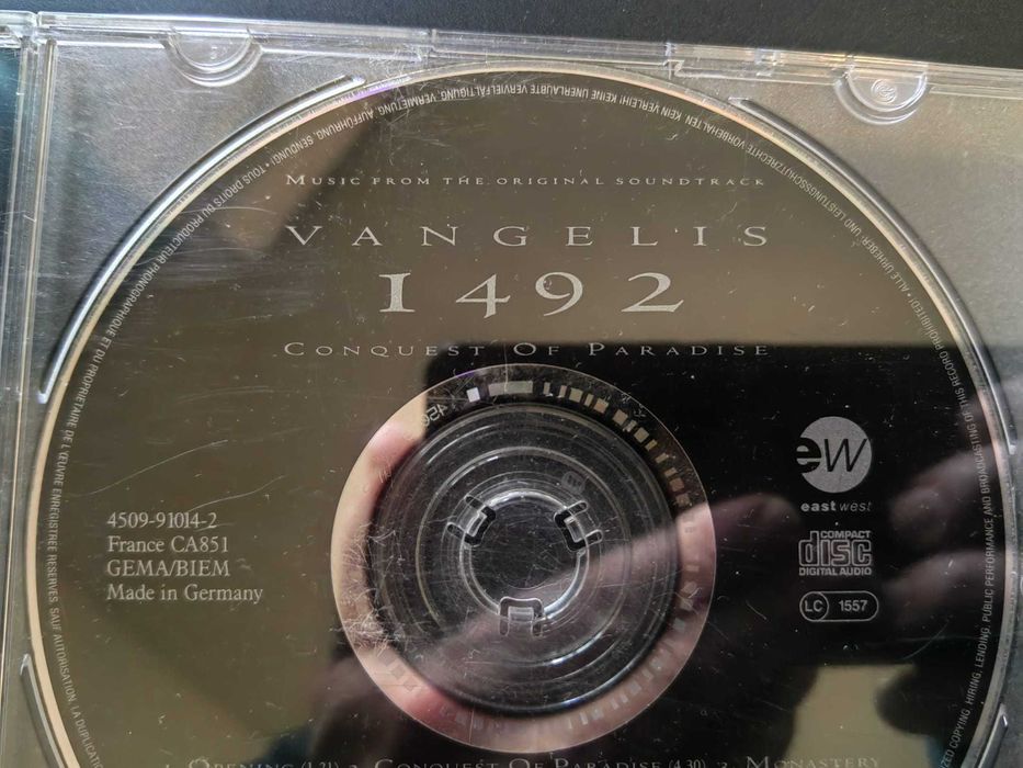 CD dos Vangelis, "1492 Conquest Of Paradise" (apenas o cd)