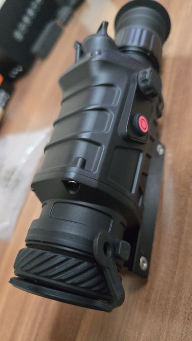 Тепловізійний приціл Guide TS435 2.3-9.2x35 400x300. 2400м