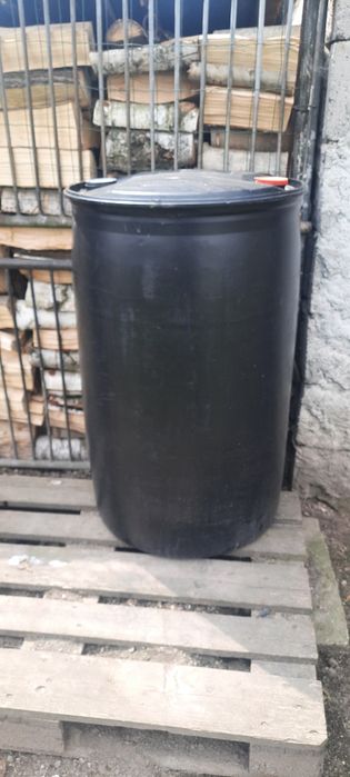 Beczka plastikowa  220 litrow beczki na deszczowke