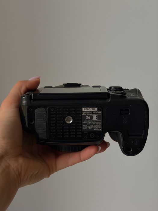Nikon D750 Body + ładowarka + oryginalne pudełko