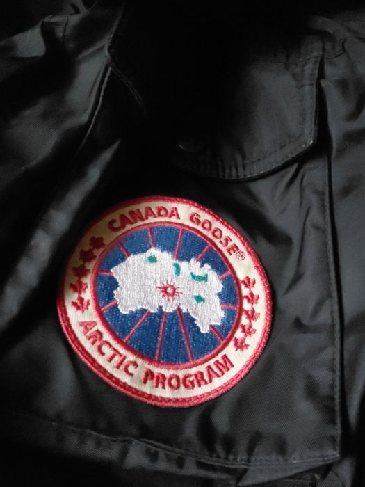 Canada Goose Resolute Parka czarna kurtka zimowa L