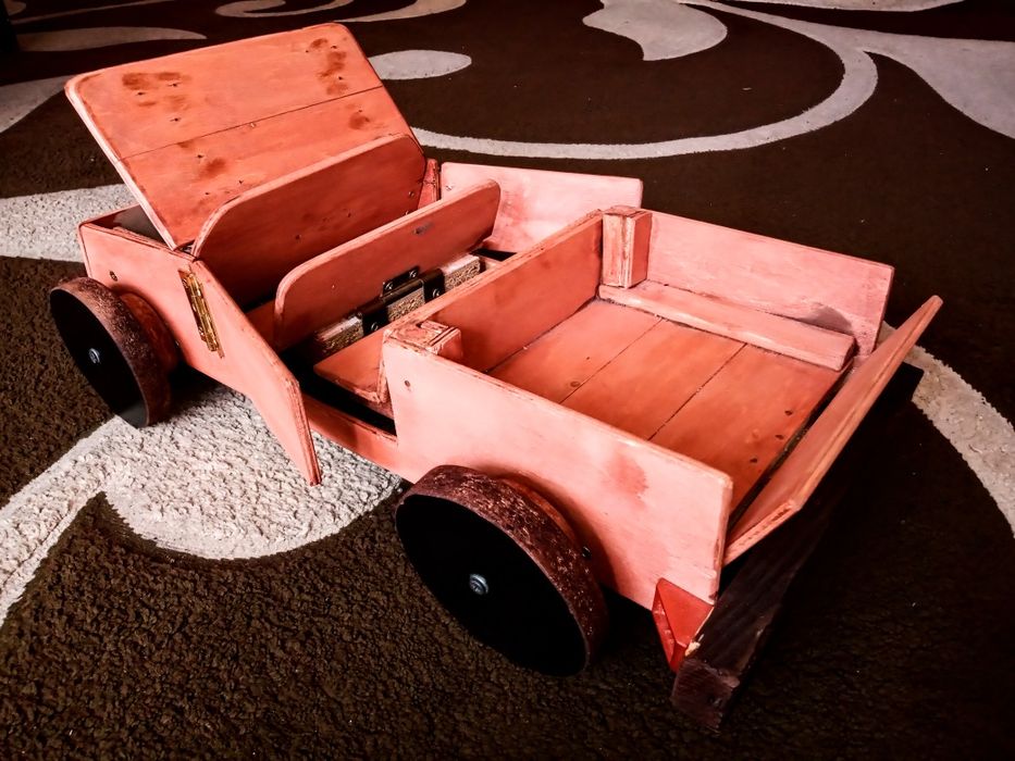 Samochód zabawka dla lalek