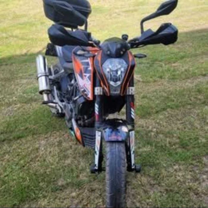 Motocykl KTM DUKE 125