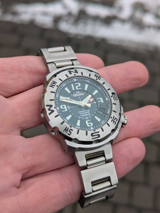 Seiko Landtrek SBCJ009 GMT Prospex Titanium