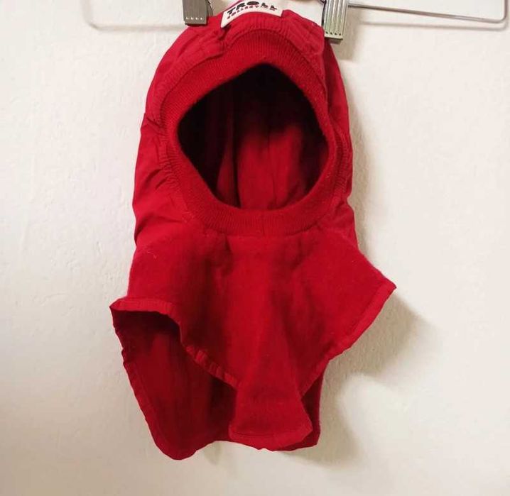 Wełniana czerwona kominiarka 49/50 Troll czapka zimowa 2 lata 3 lata