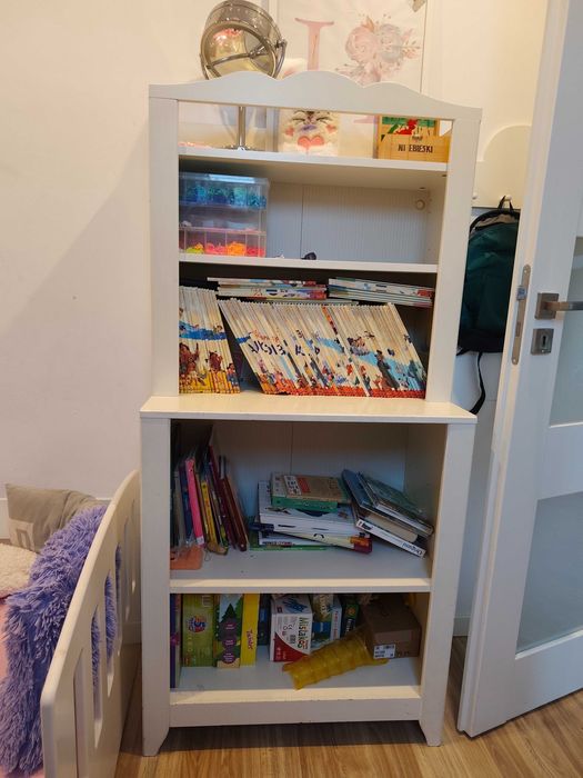 Regał  dziecięcy biały