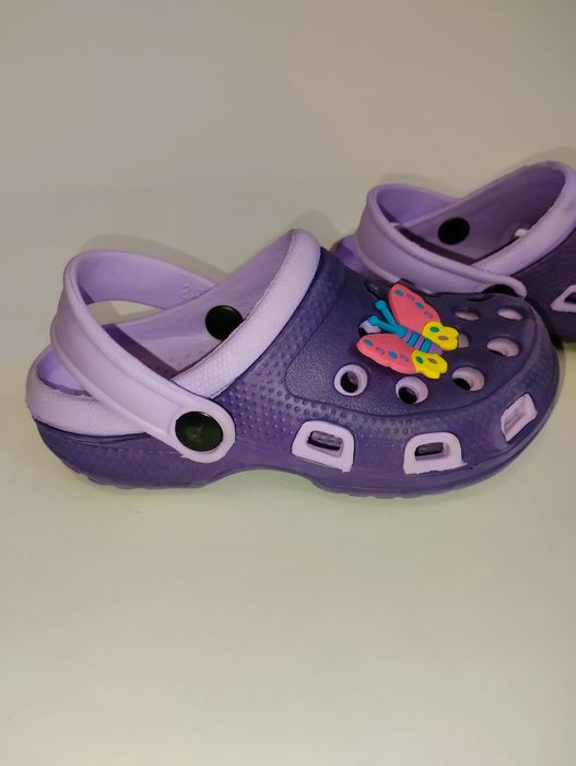 Крокси для дівчинки