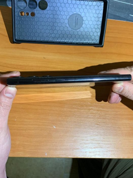 Samsung S23 Ultra 8/256 Black USA. Full комплект.