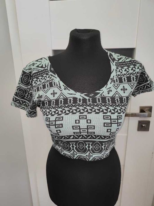 zielony krótki t-shirt crop top Asos rozmiar S