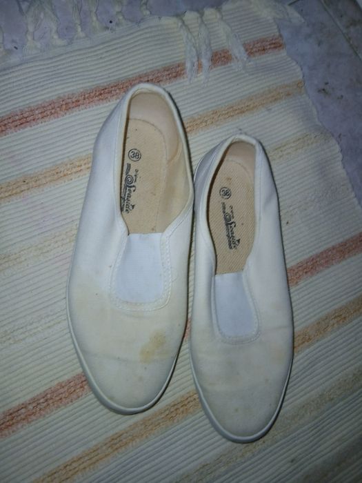 Sapatos  37 e 38