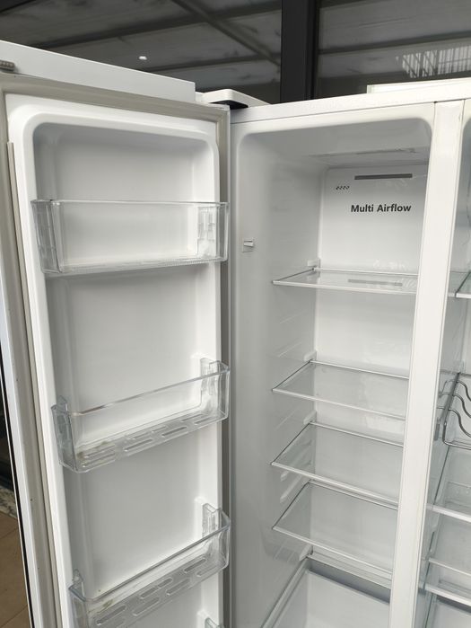 Frigorífico Americano Hisense (avariado)