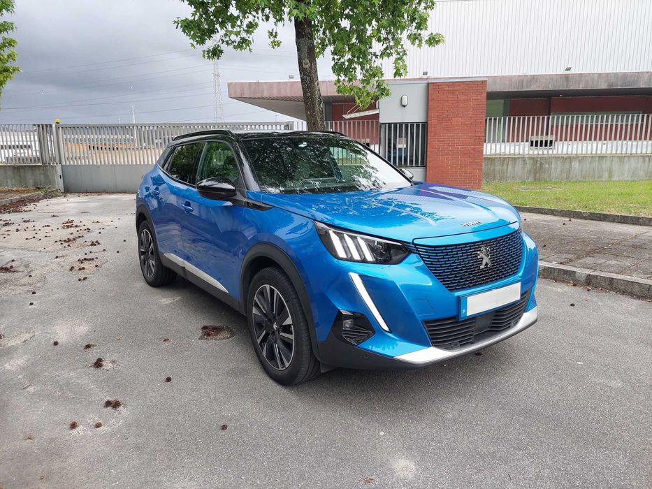 Peugeot e-2008 50 kWh GT