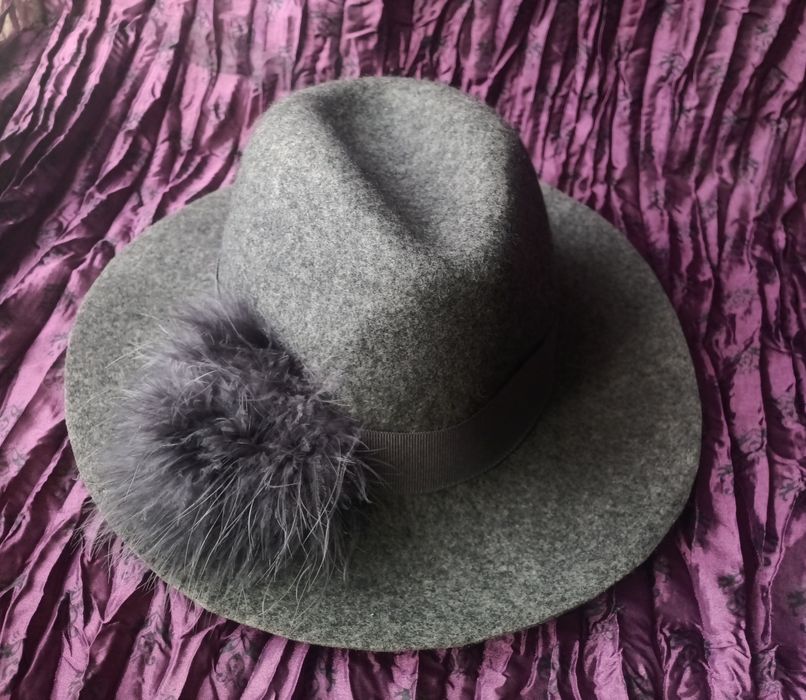 Капелюх фетровий