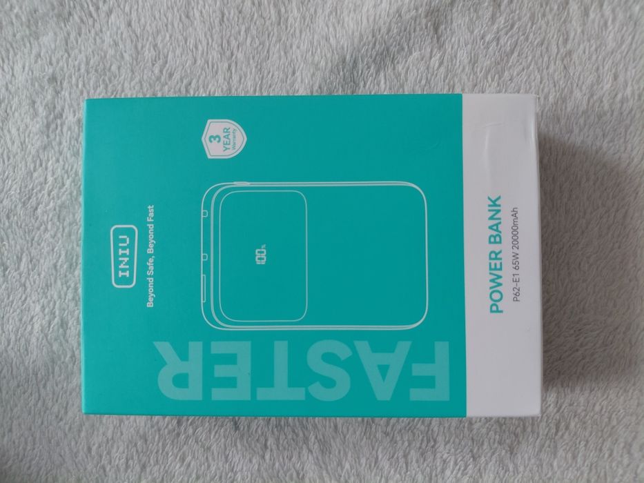 Powerbank  65W  Nowy