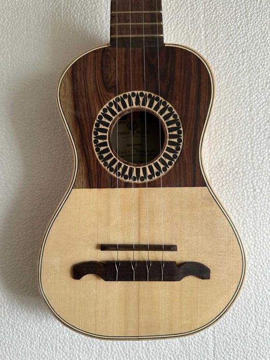 Cavaquinho Terra Madre luthier assinado – Edição especial