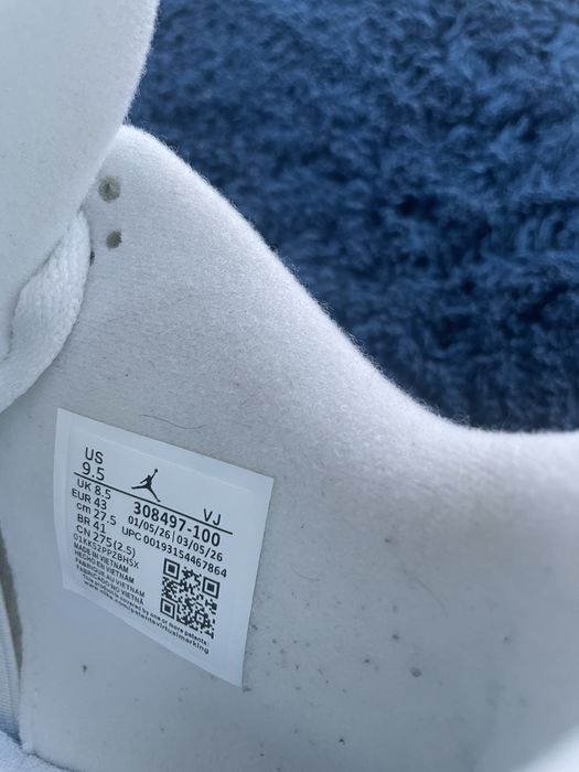 Sprzedaz butow jordan 4