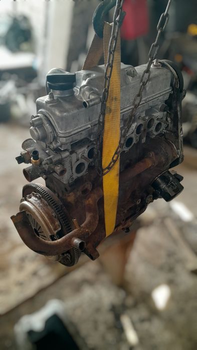 Мотор ваз  2110   1500куб інжектор