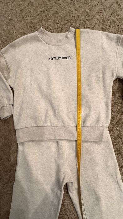 Прогулянковий костюм Reserved для дівчинки
