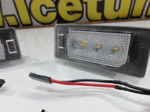 Suporte De Lâmpada De Matricula Com Led Branco Para Audi A1, A3, A4 B8, A5, A6, A7, Q3, Q5, Q7, TT, TTS, TTRS, Porsche Panamera 2010-, Seat Alhambra,