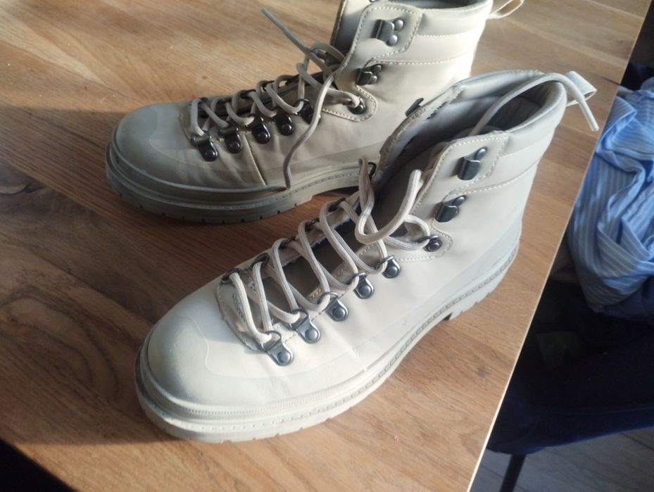 Buty Pull and bear trapery, trekingi  42
