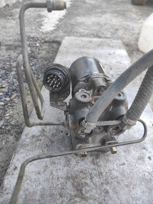BMW E36 320 Блок ABS