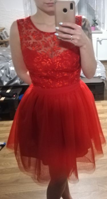 Sukienka czerwona tiul!