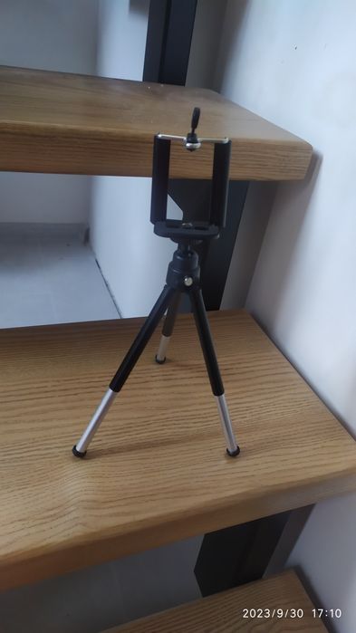 Штатив для смартфона